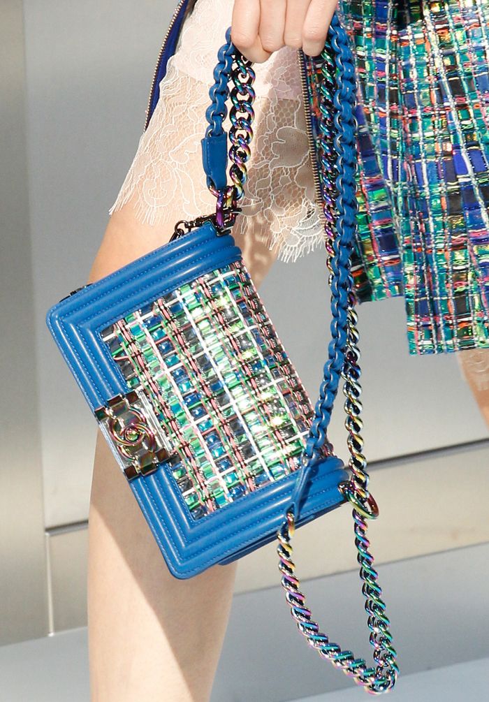 Chanel-Spring-2016-Runway-Bag-Collection-18