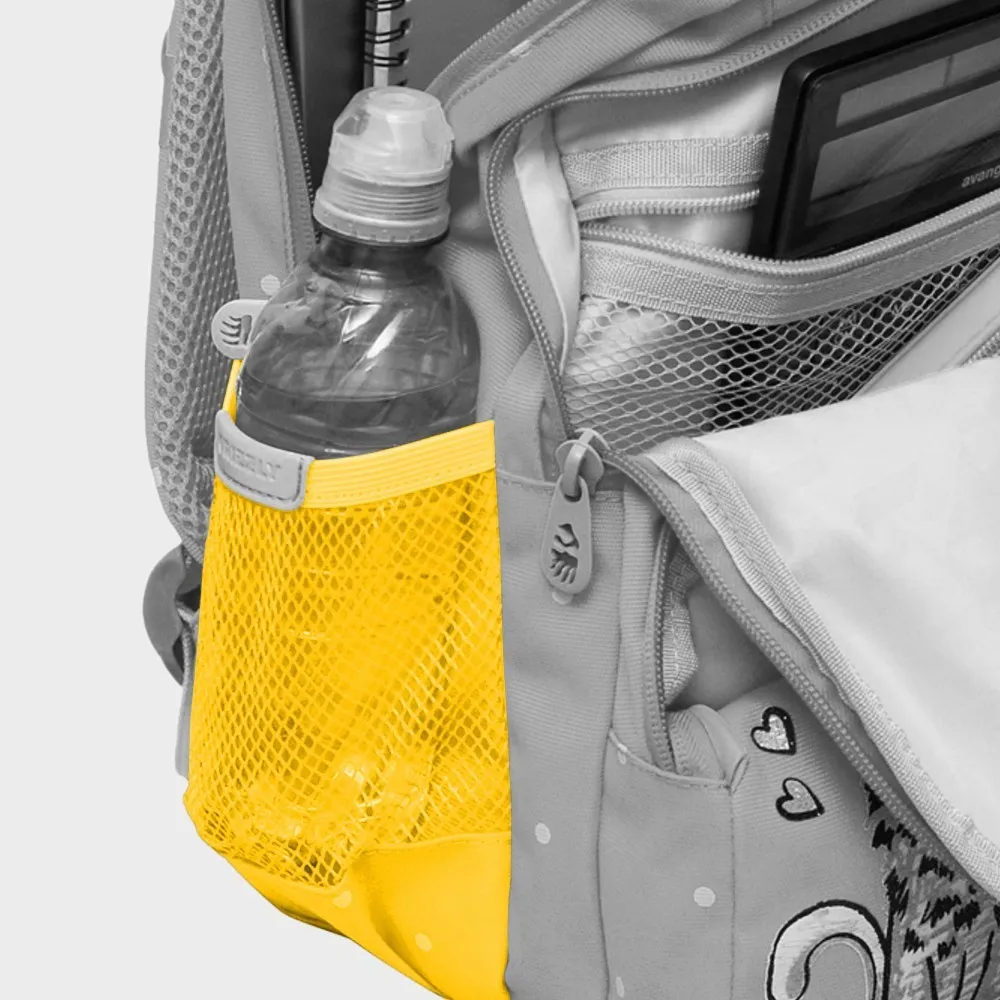 Сетчатый карман на резинке — быстрый доступ к важным вещам