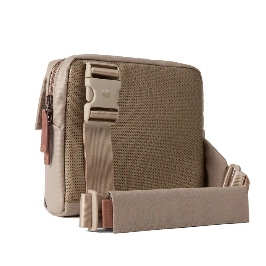 Field_bag.jpg Field_bag.jpg