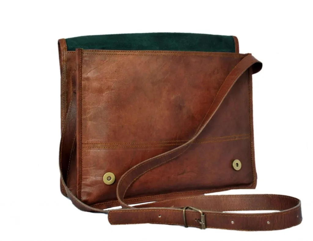 Messenger-bag.jpg Messenger-bag.jpg